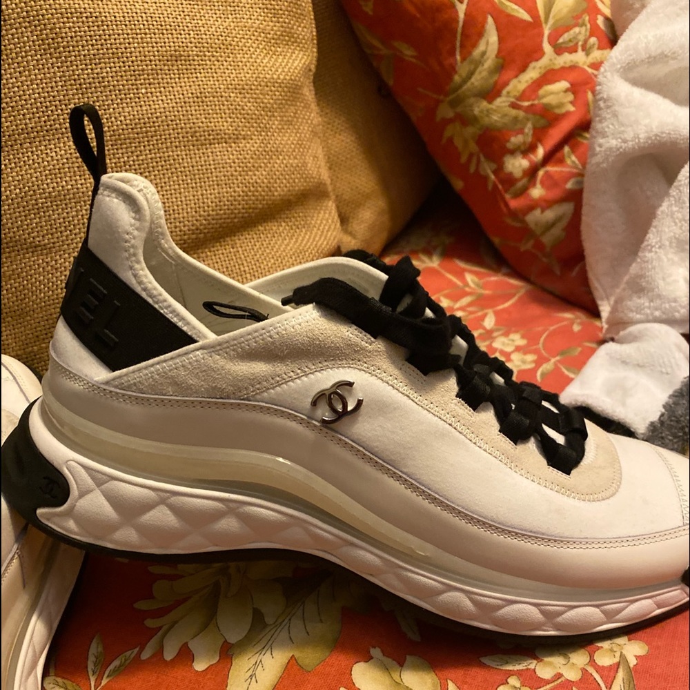 Chanel size 11 men